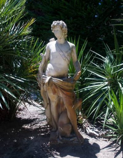 EHPAD, maison de retraite à Lattes, statue dans le jardin